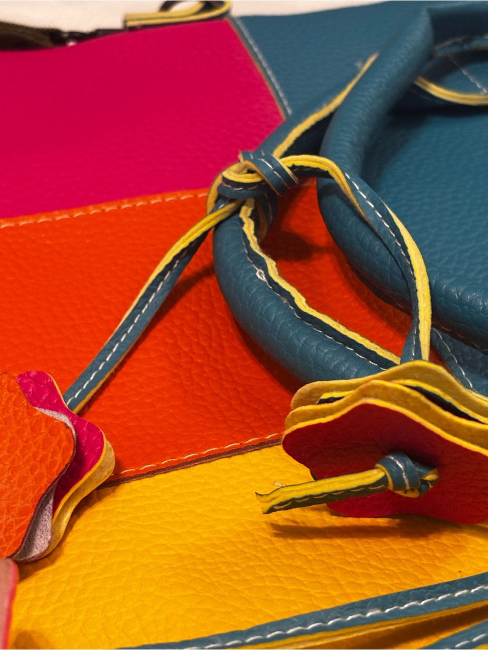 Color Block Multi-Color Tote Bag - Picture 5 of 9